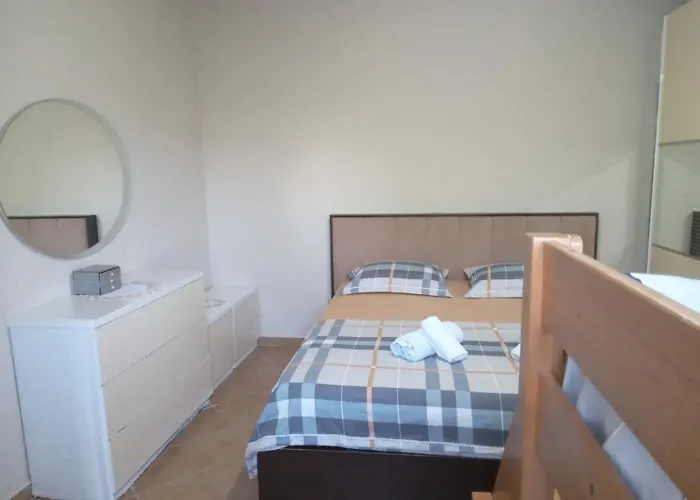 别墅 Oasis New Shtoj